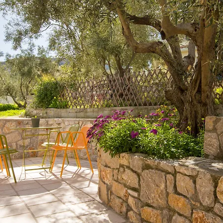 Hotel Anthemion And 3*