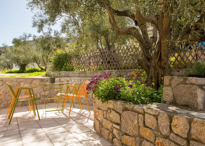 Hotel Anthemion And 3*