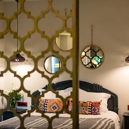 Anthemion And Отель Нафплион