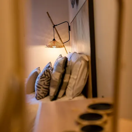 Anthemion And Нафплион