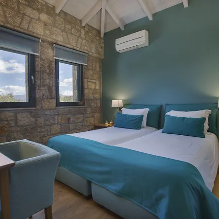 Anthemion And Нафплион