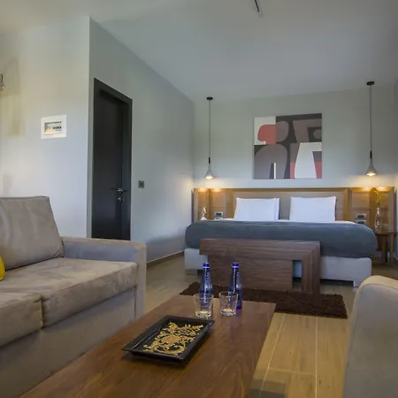 Anthemion And Ναύπλιο