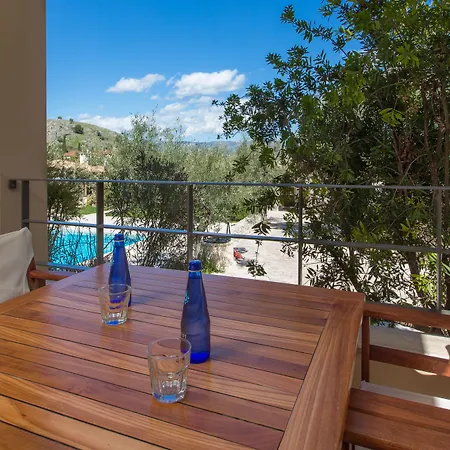 Anthemion And Отель 3*