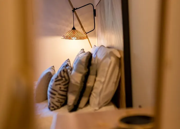 Anthemion And Nauplia