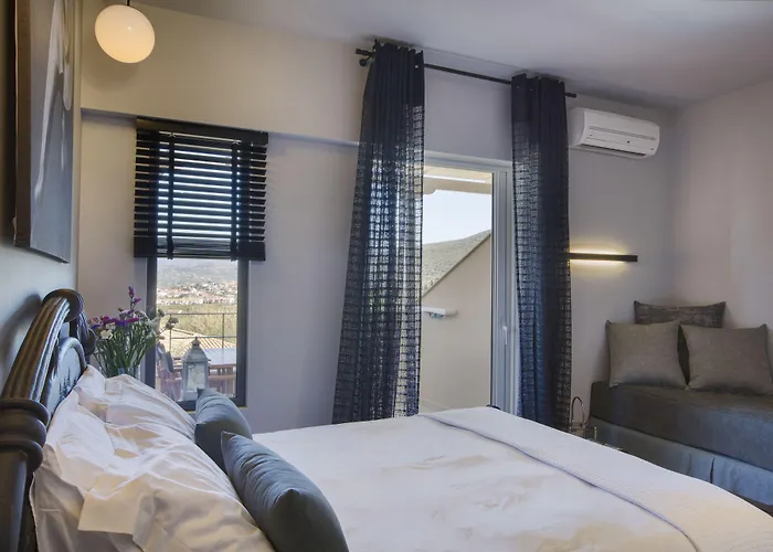 Anthemion And Nafplio