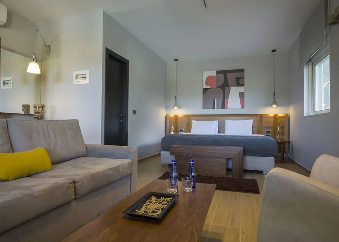 Anthemion And Nafplio