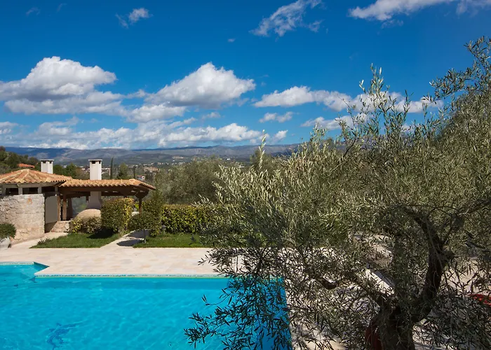 מלון Anthemion And