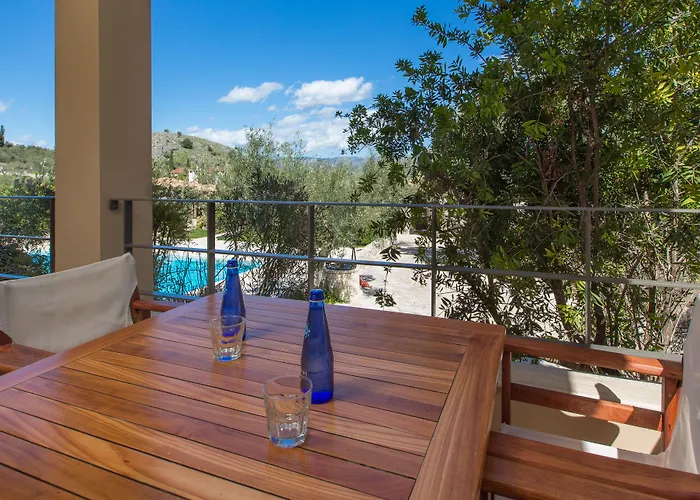 Anthemion And Hotel 3*